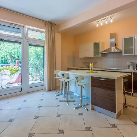 Amfora Apartments Crikvenica Exterior foto