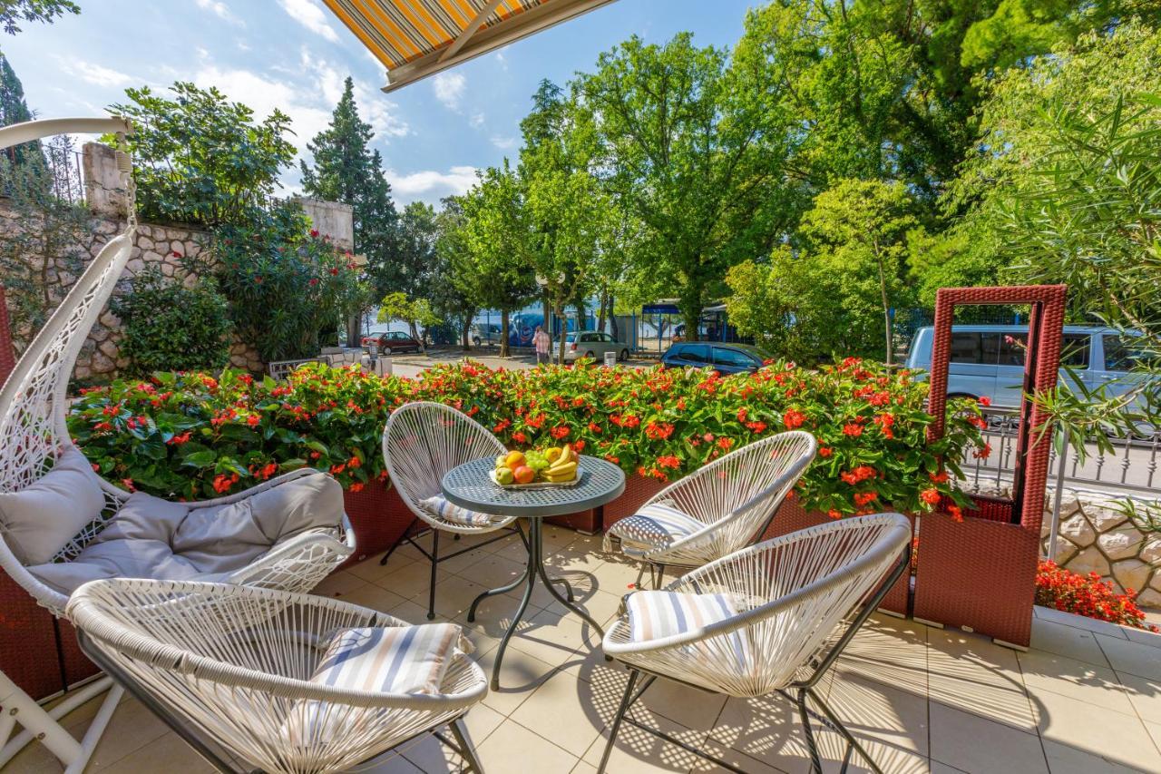 Amfora Apartment *